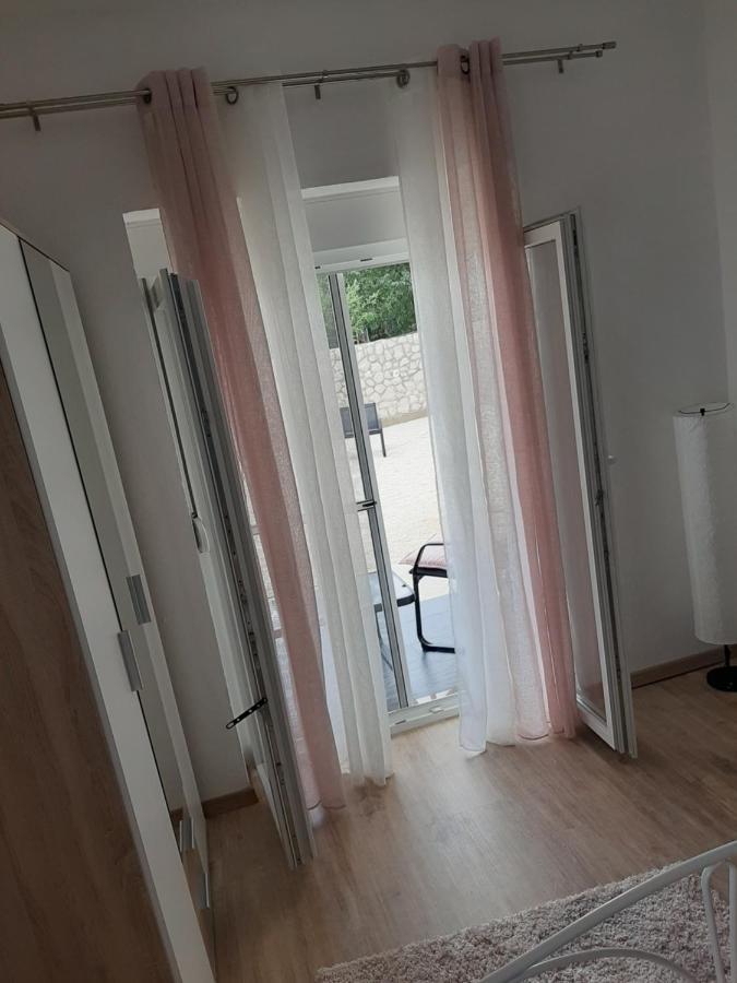 Ferienhaus Karlo Pridraga Ngoại thất bức ảnh