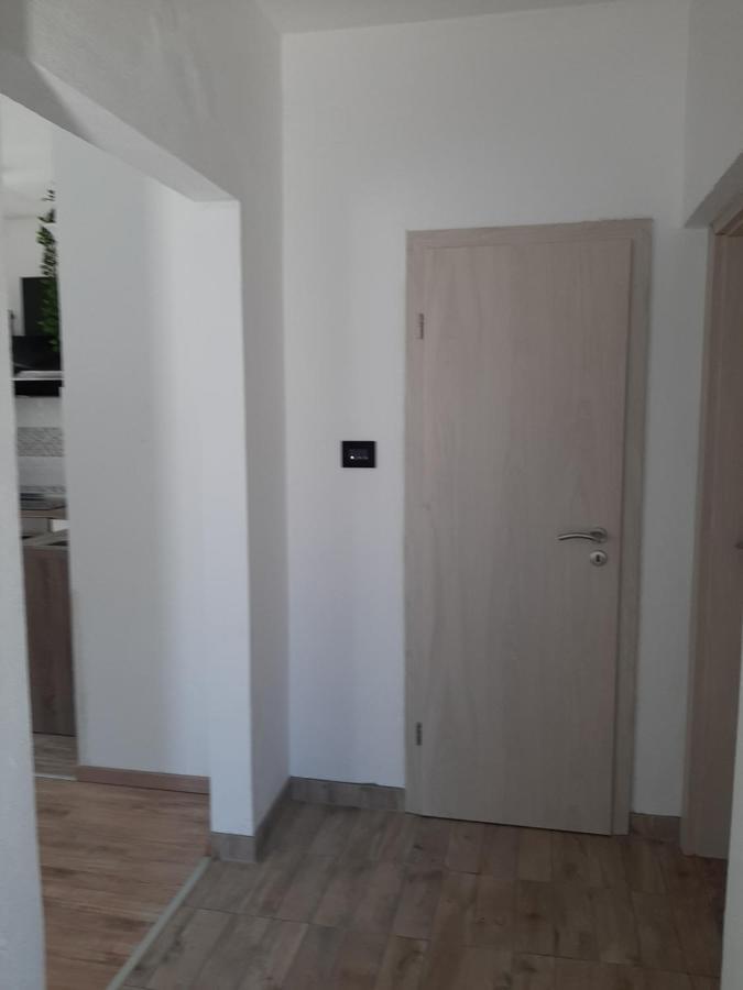 Ferienhaus Karlo Pridraga Ngoại thất bức ảnh